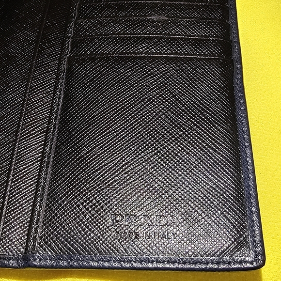 Prada Siffiano wallet - Picture 8 of 9